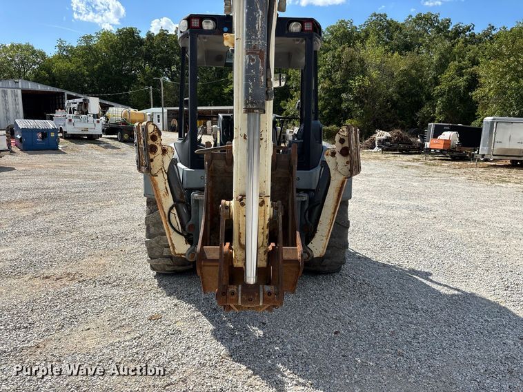 image for item FG0687 2011 Terex TLB840SM backhoe