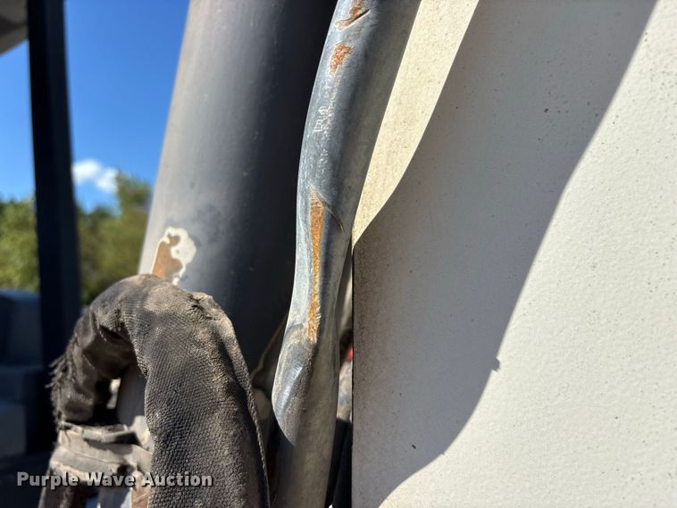image for item FG0687 2011 Terex TLB840SM backhoe