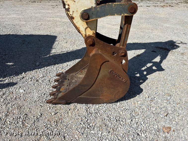 image for item FG0687 2011 Terex TLB840SM backhoe