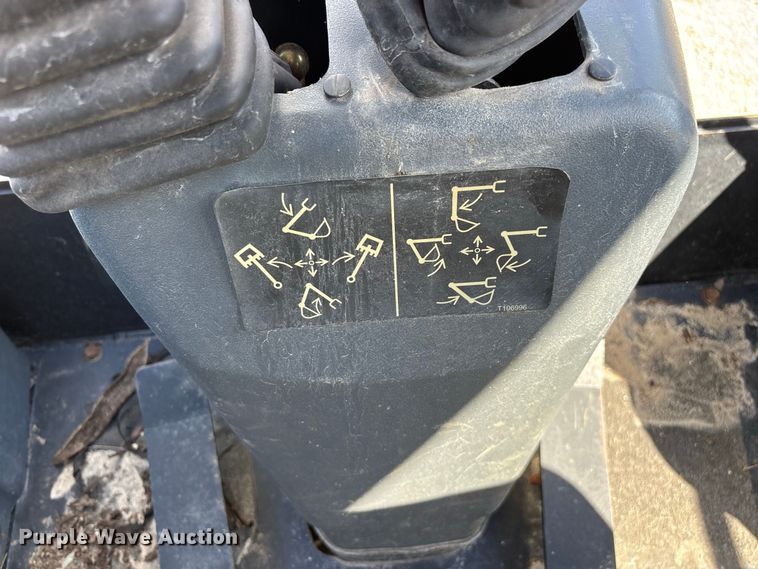 image for item FG0687 2011 Terex TLB840SM backhoe