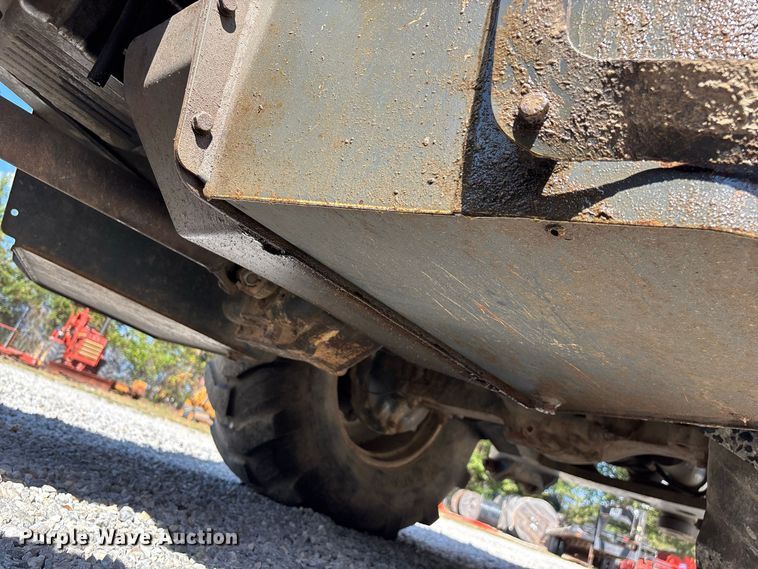 image for item FG0687 2011 Terex TLB840SM backhoe