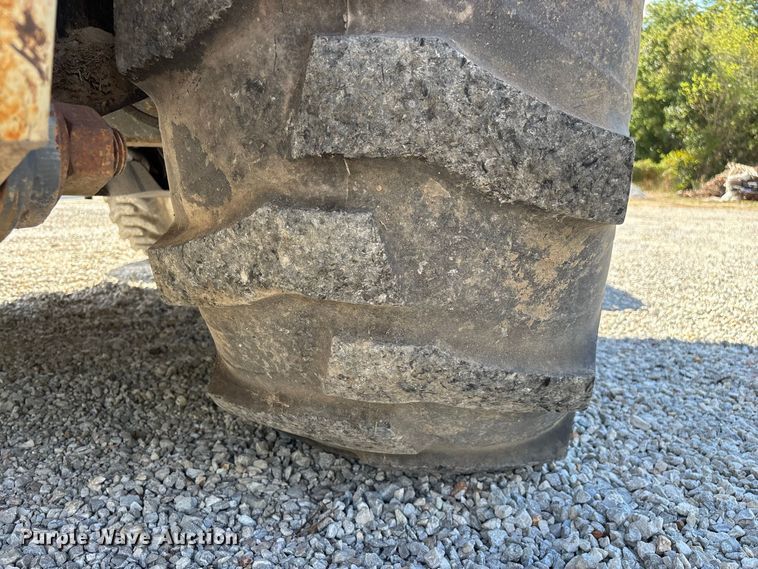 image for item FG0687 2011 Terex TLB840SM backhoe