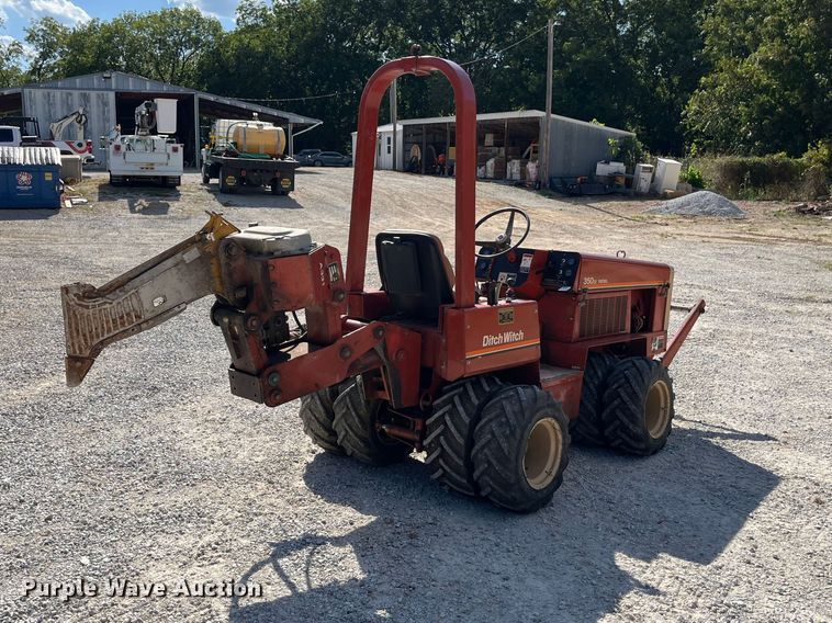 image for item FG0688 1992 Ditch Witch 350SX cable plow
