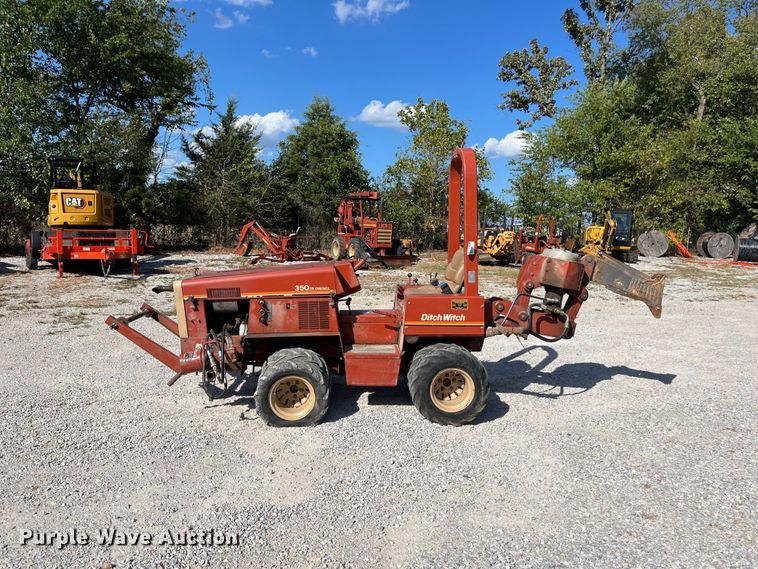 image for item FG0688 1992 Ditch Witch 350SX cable plow