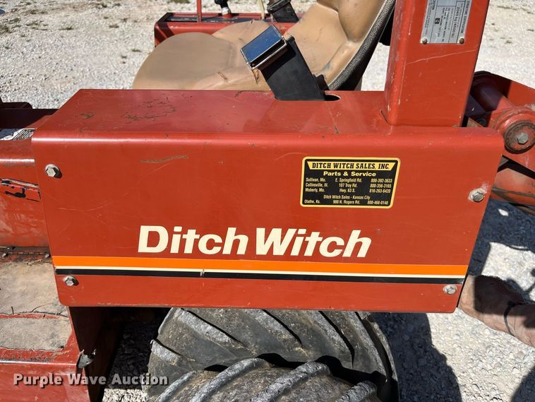 image for item FG0688 1992 Ditch Witch 350SX cable plow