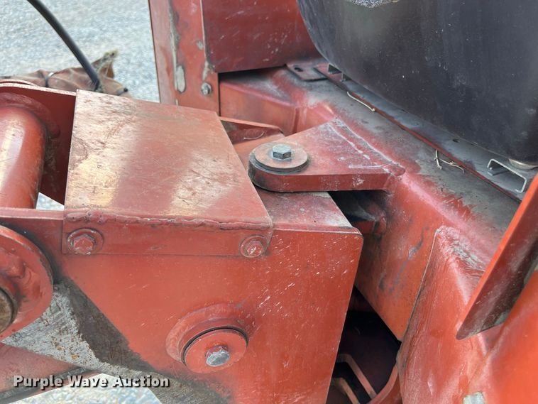 image for item FG0688 1992 Ditch Witch 350SX cable plow