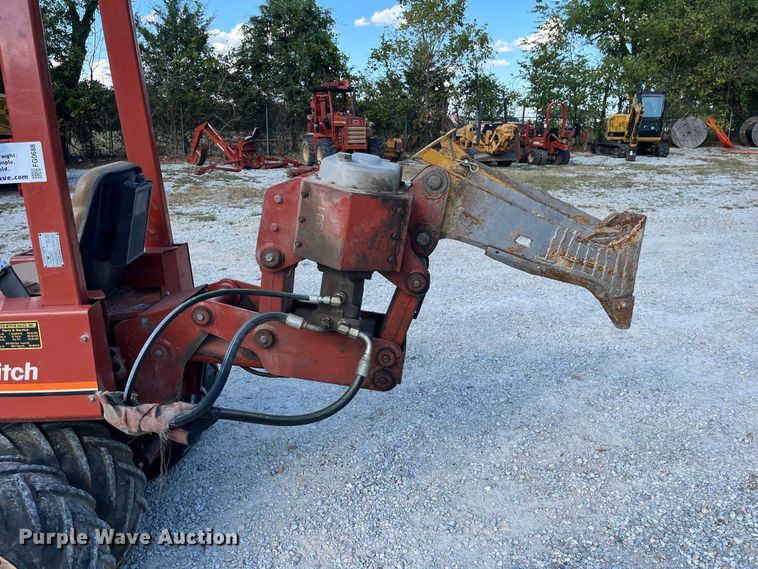 image for item FG0688 1992 Ditch Witch 350SX cable plow