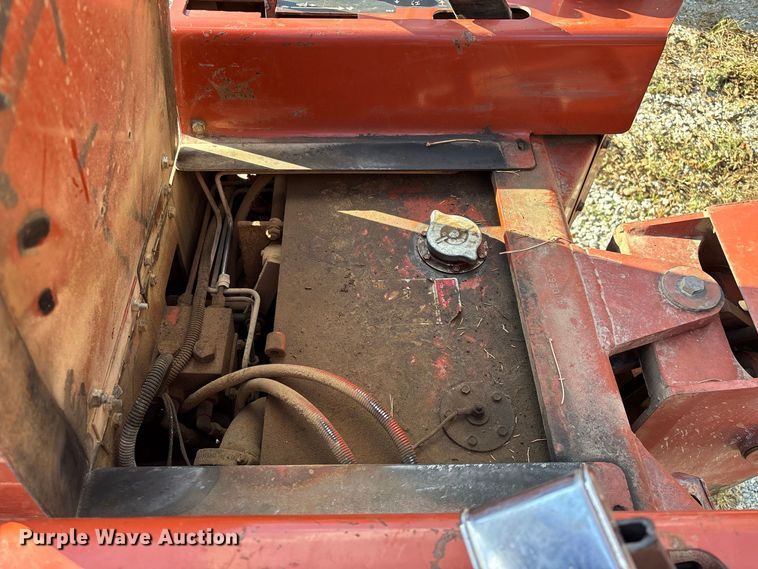 image for item FG0688 1992 Ditch Witch 350SX cable plow