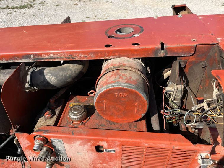 image for item FG0688 1992 Ditch Witch 350SX cable plow