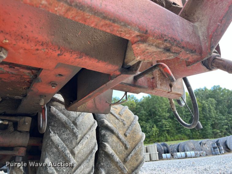 image for item FG0688 1992 Ditch Witch 350SX cable plow
