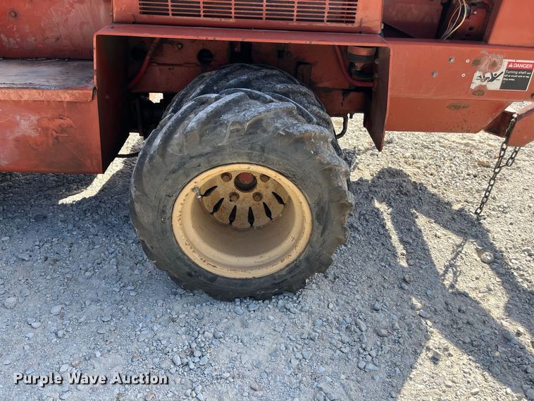 image for item FG0688 1992 Ditch Witch 350SX cable plow