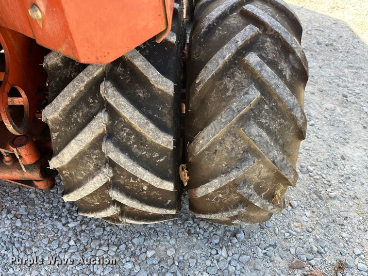image for item FG0688 1992 Ditch Witch 350SX cable plow