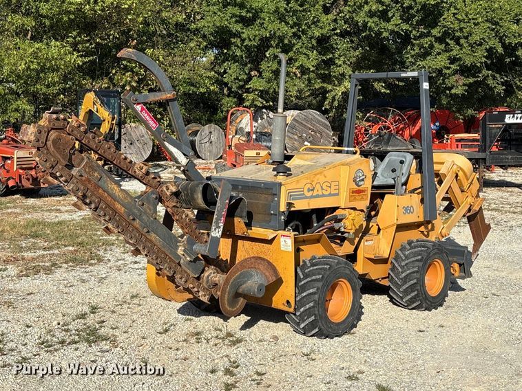 image for item FG0689 1997 Case 360 trencher
