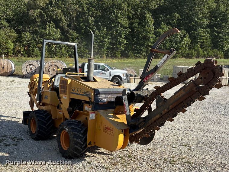 image for item FG0689 1997 Case 360 trencher