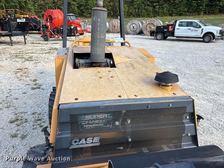 image for item FG0689 1997 Case 360 trencher