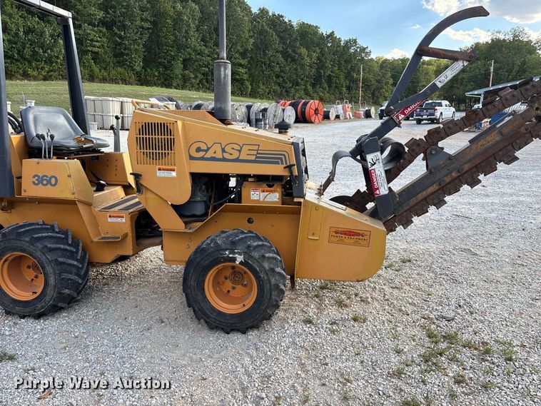 image for item FG0689 1997 Case 360 trencher