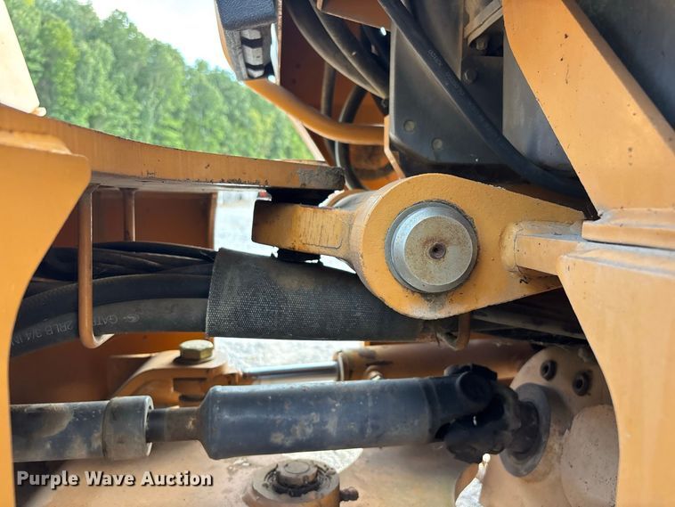 image for item FG0689 1997 Case 360 trencher