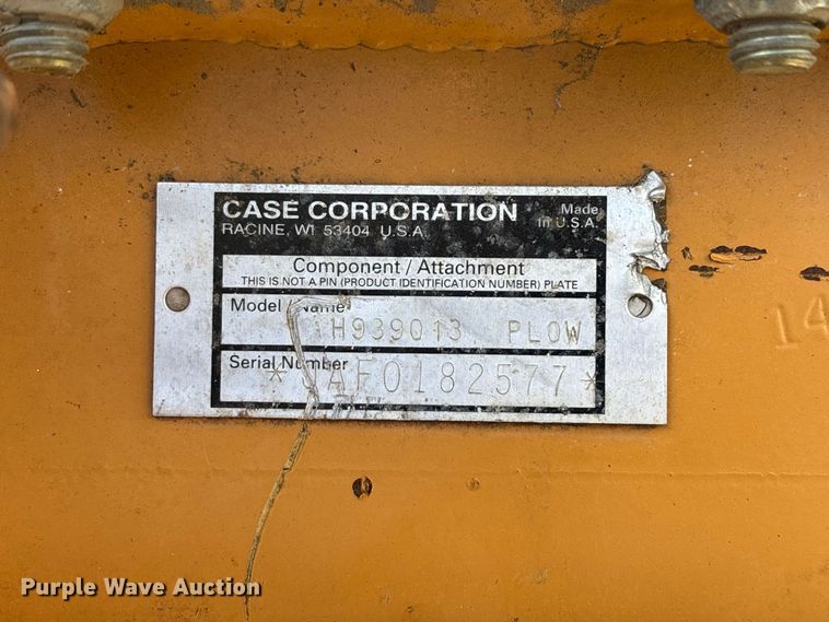 image for item FG0689 1997 Case 360 trencher