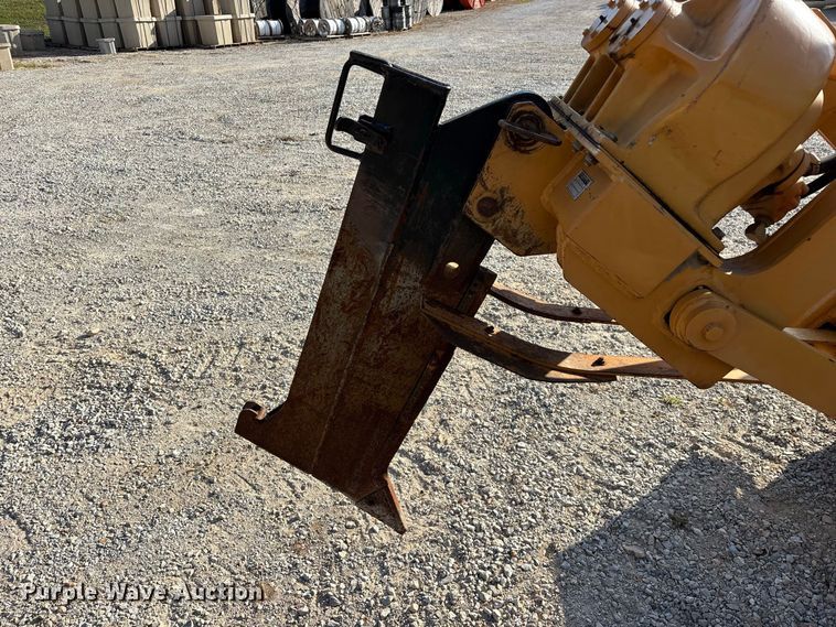 image for item FG0689 1997 Case 360 trencher