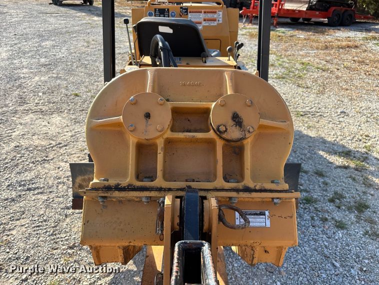 image for item FG0689 1997 Case 360 trencher