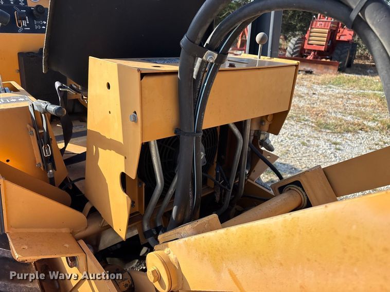 image for item FG0689 1997 Case 360 trencher