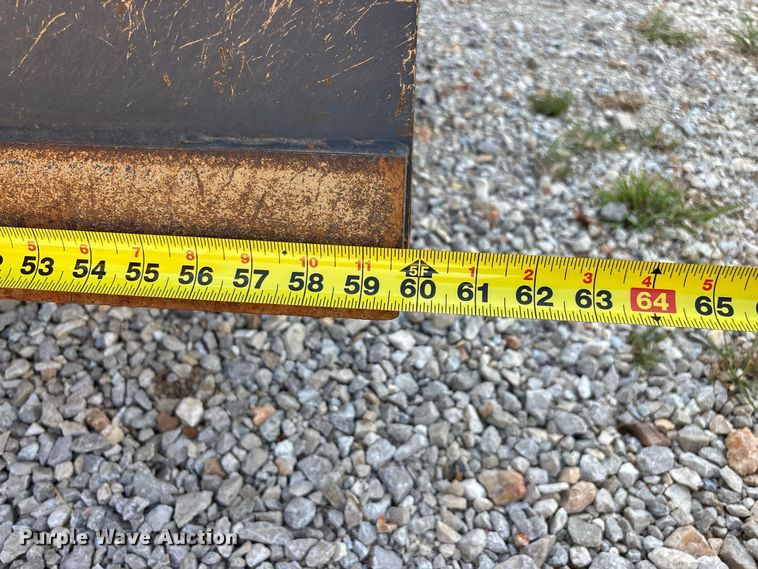 image for item FG0689 1997 Case 360 trencher