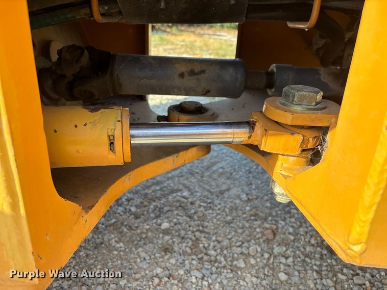 image for item FG0689 1997 Case 360 trencher