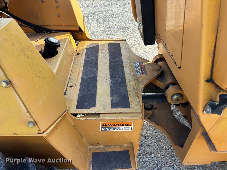 image for item FG0689 1997 Case 360 trencher