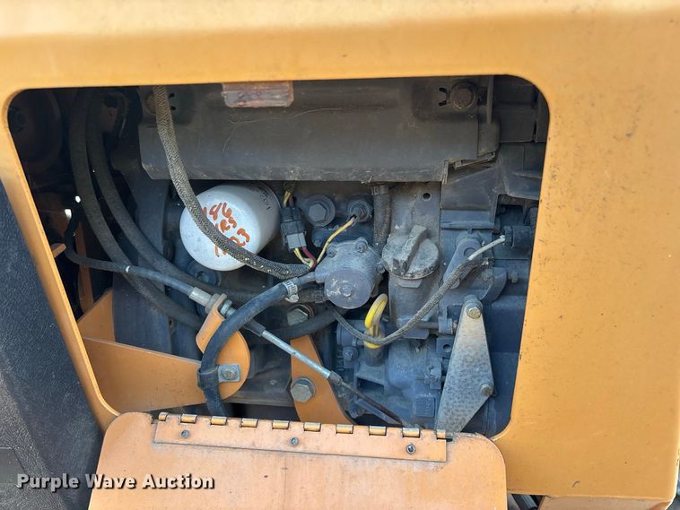 image for item FG0689 1997 Case 360 trencher