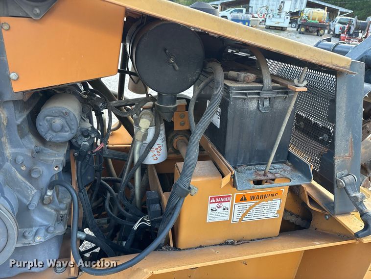 image for item FG0689 1997 Case 360 trencher