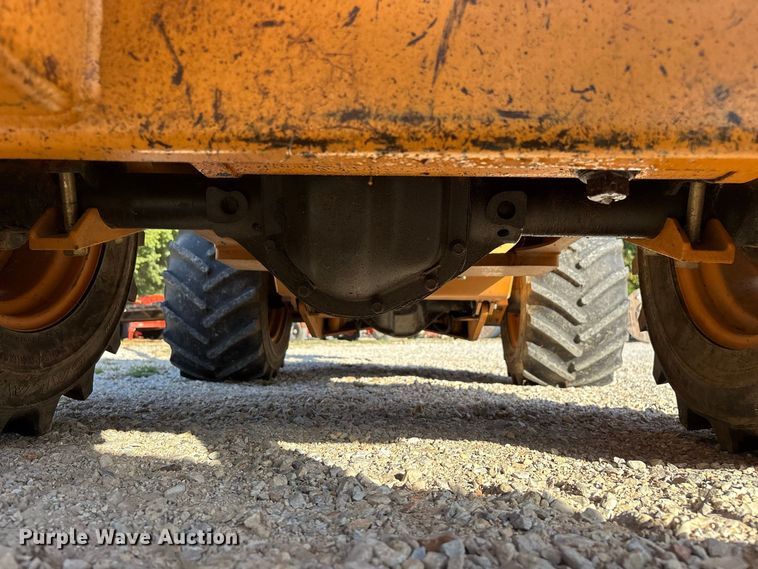 image for item FG0689 1997 Case 360 trencher