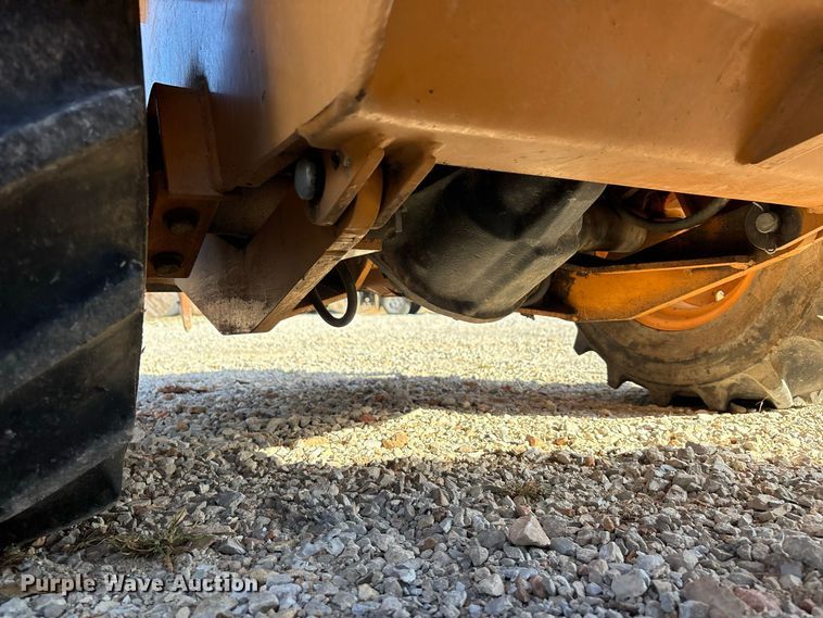 image for item FG0689 1997 Case 360 trencher