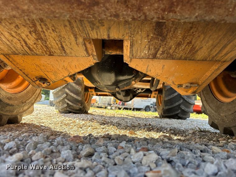 image for item FG0689 1997 Case 360 trencher