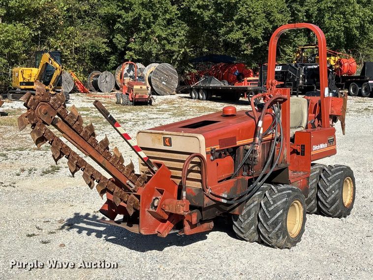 image for item FG0690 1985 Ditch Witch 350SX cable plow