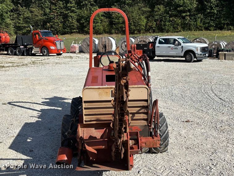 image for item FG0690 1985 Ditch Witch 350SX cable plow
