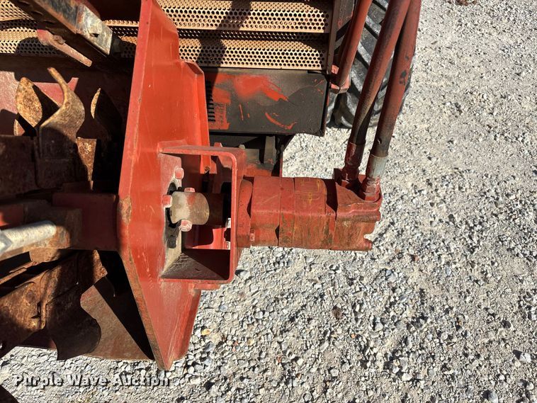 image for item FG0690 1985 Ditch Witch 350SX cable plow