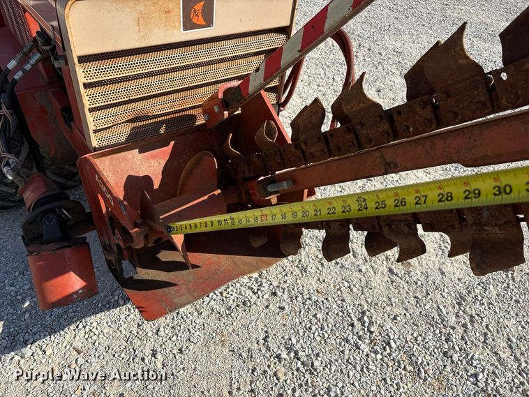 image for item FG0690 1985 Ditch Witch 350SX cable plow