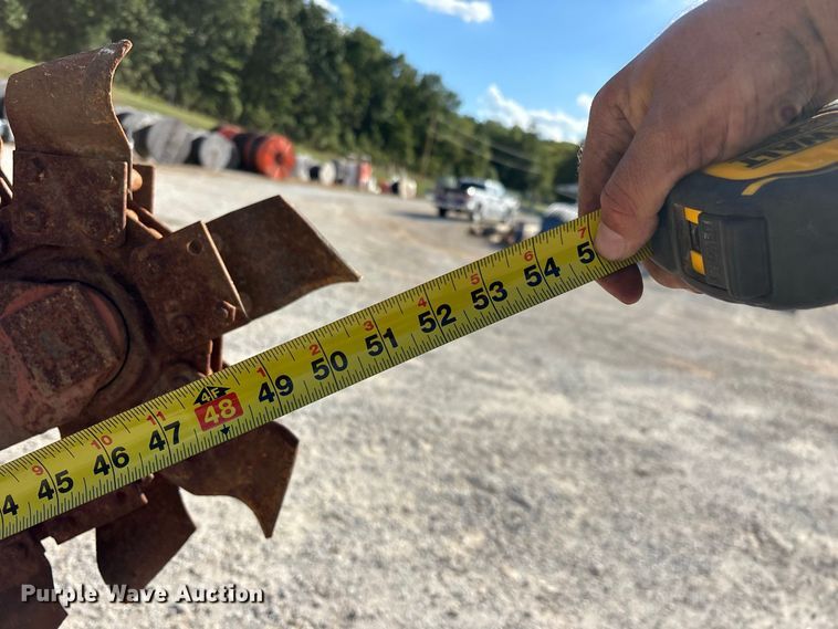 image for item FG0690 1985 Ditch Witch 350SX cable plow