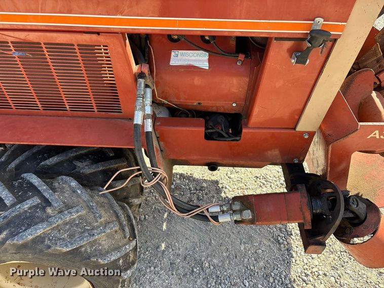 image for item FG0690 1985 Ditch Witch 350SX cable plow