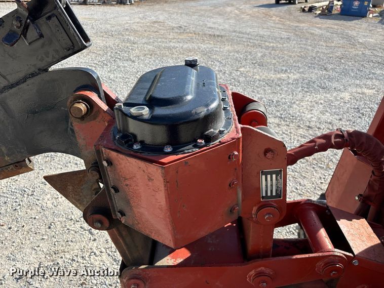 image for item FG0690 1985 Ditch Witch 350SX cable plow