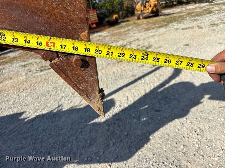 image for item FG0690 1985 Ditch Witch 350SX cable plow