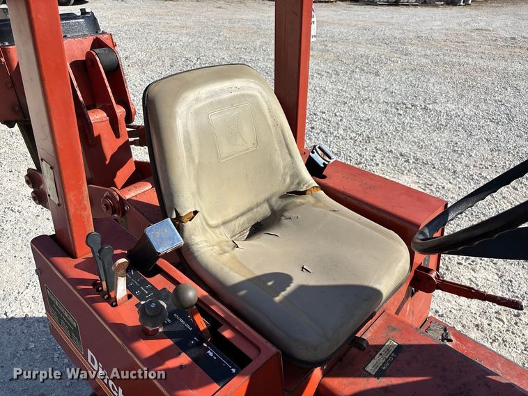 image for item FG0690 1985 Ditch Witch 350SX cable plow