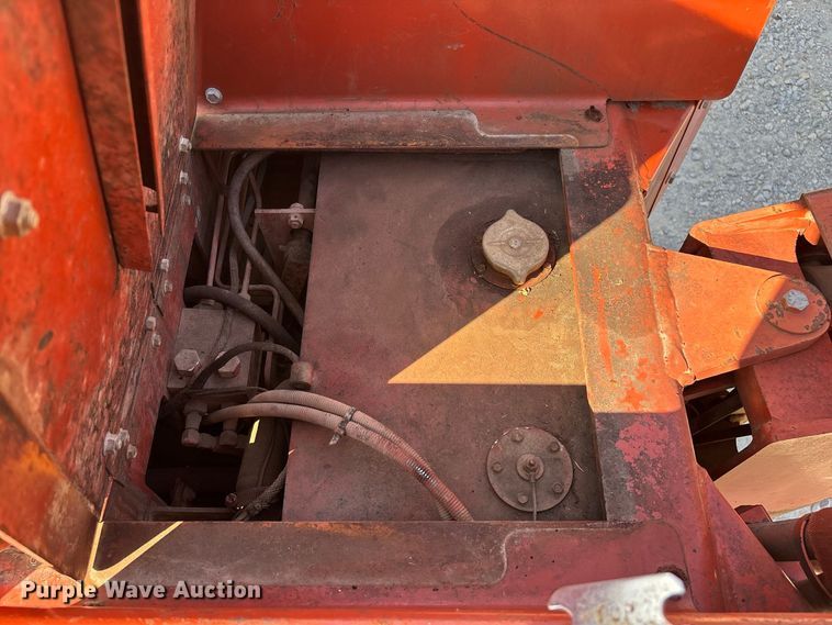 image for item FG0690 1985 Ditch Witch 350SX cable plow