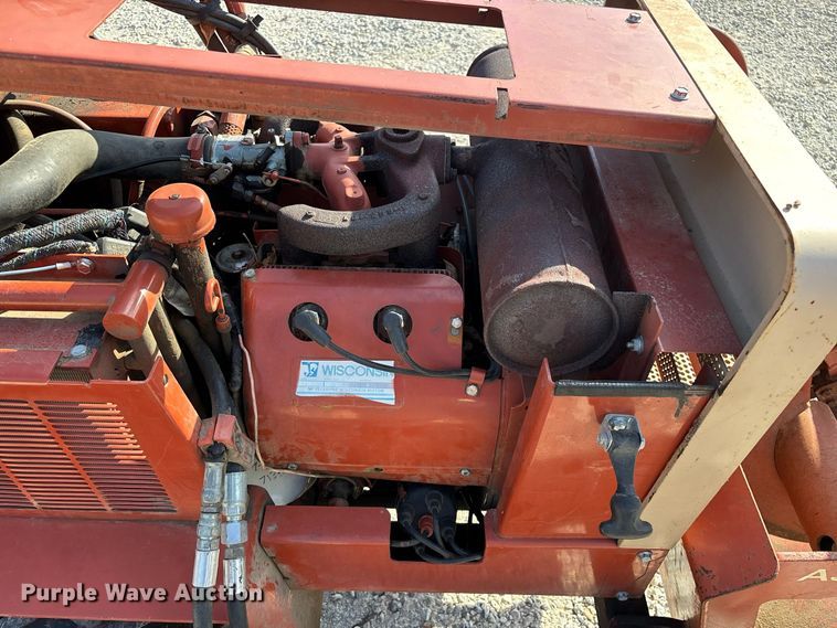image for item FG0690 1985 Ditch Witch 350SX cable plow