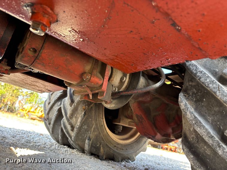 image for item FG0690 1985 Ditch Witch 350SX cable plow