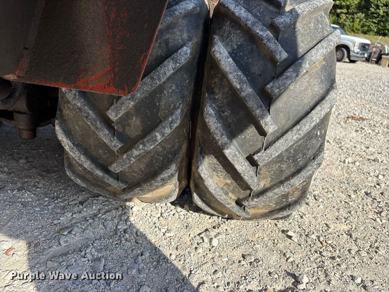 image for item FG0690 1985 Ditch Witch 350SX cable plow