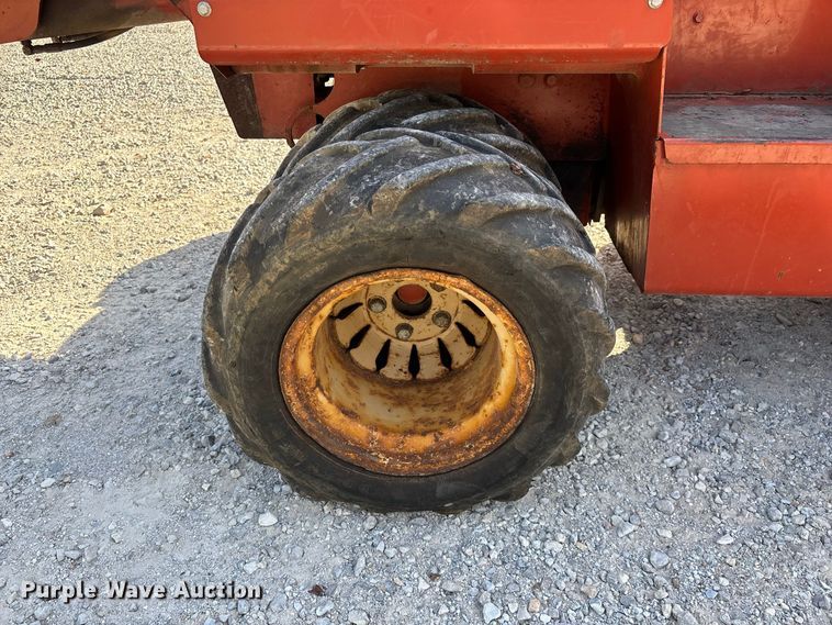 image for item FG0690 1985 Ditch Witch 350SX cable plow