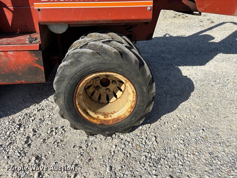 image for item FG0690 1985 Ditch Witch 350SX cable plow