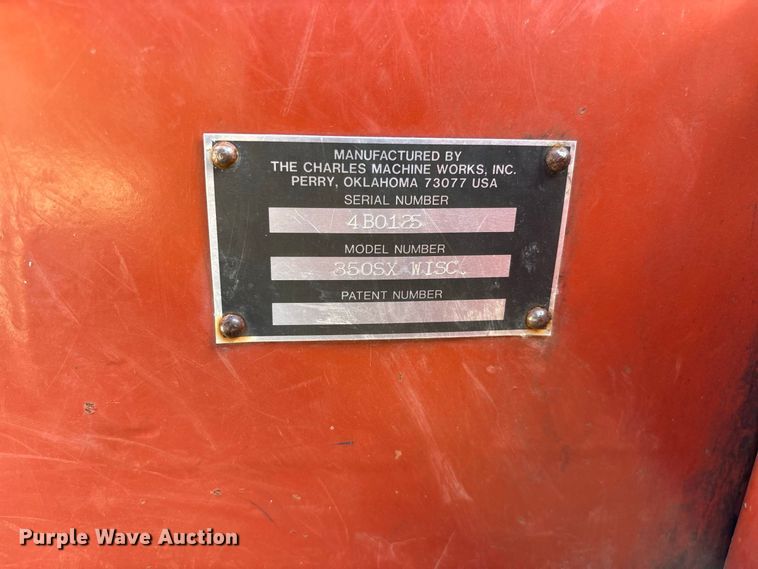 image for item FG0690 1985 Ditch Witch 350SX cable plow