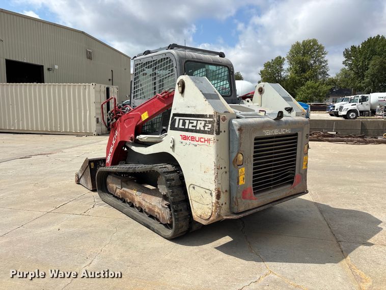 image for item FG0701 2017 Takeuchi TL12R2 tracked skid steer loader